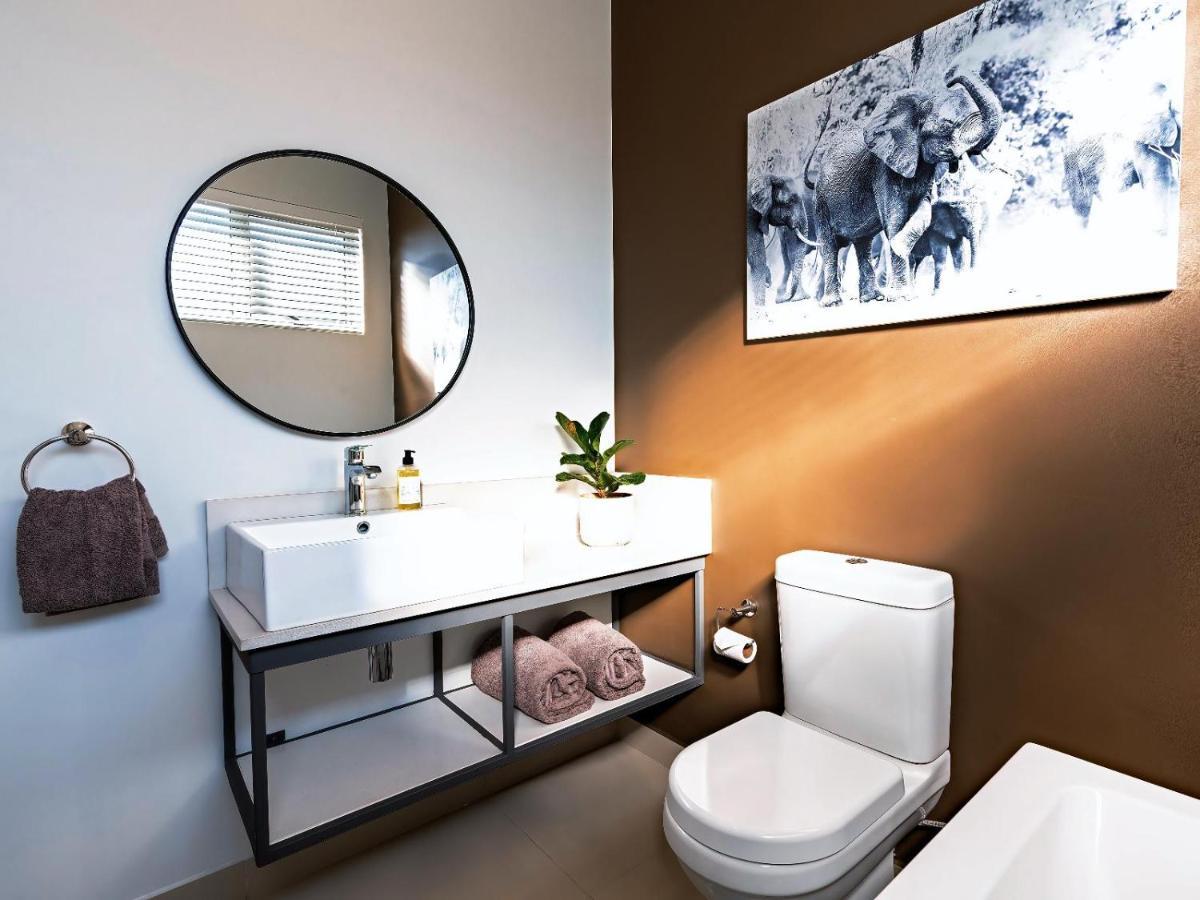 Ferienwohnung Miombo Mews Victoriafälle Exterior foto